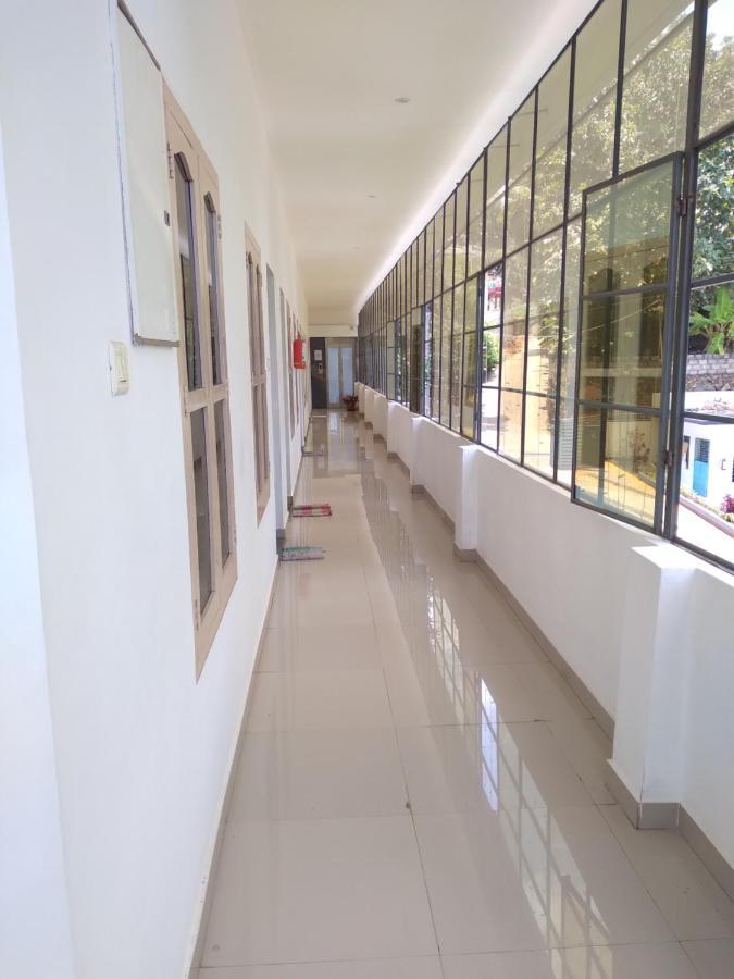 Thabasiya Resorts Kuzhittura Εξωτερικό φωτογραφία